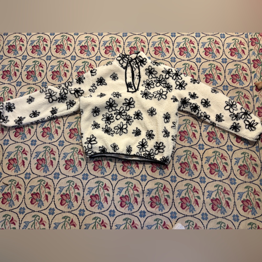 Parke Black and White Fleece